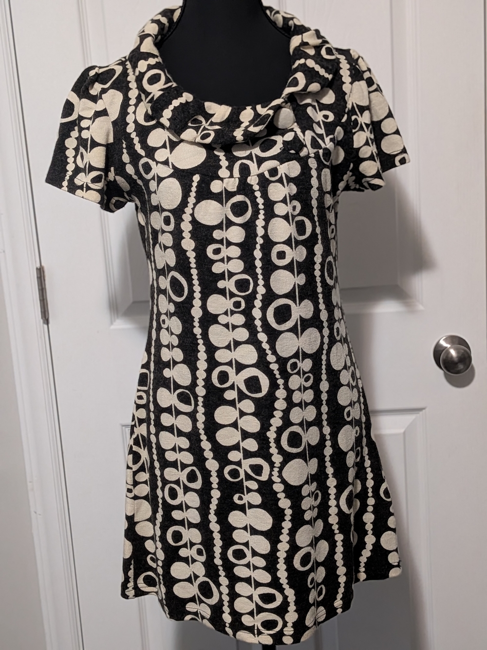 Black & Cream Patterned Short Sleeve Cowl Neck Dress